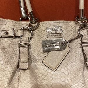 Coach K1068-16363 authentic shoulder/cross body bag genuine leather